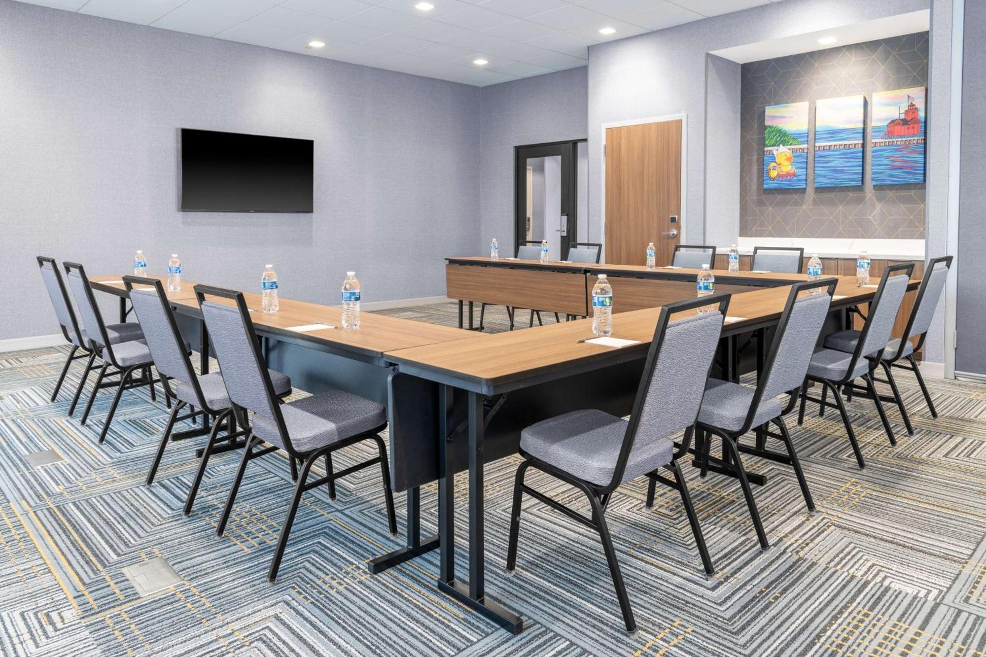 Homewood Suites By Hilton Holland Exterior foto